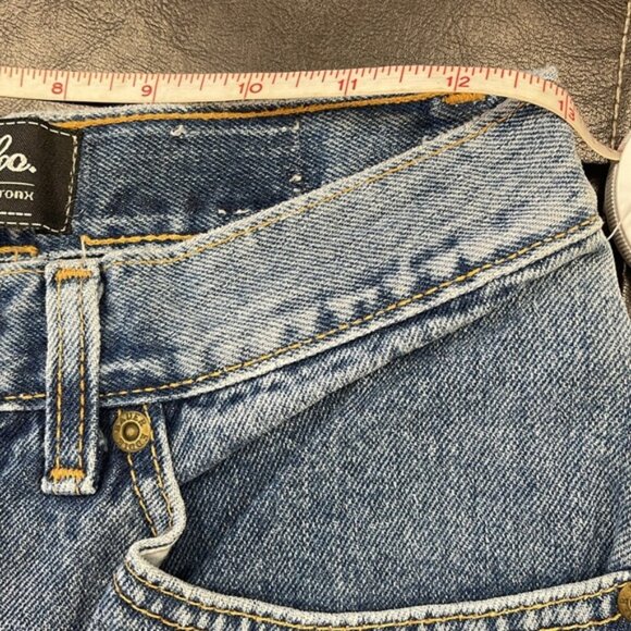 (26) 5ive Jungle & Co Women's Jean Shorts - Picture 3 of 8